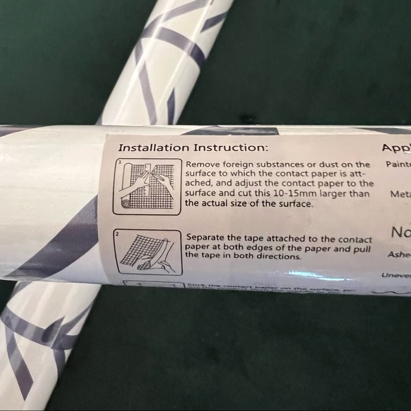 Peel & Stick Wallpaper Herringbone Navy Blue (x2) - Picture 12 of 16